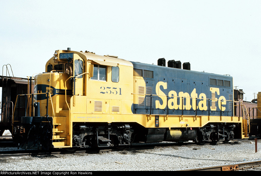 ATSF 2551 (REPOST)